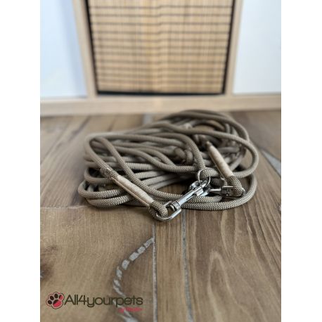 Laisse longe 10m fait main - en corde type alpinisme - ultra résistant - Modèle « Beige » - Ép : 10 mm