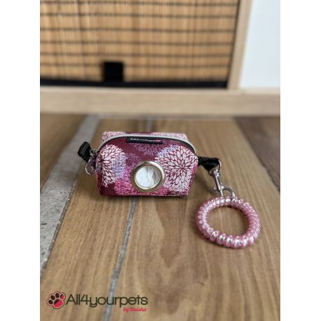 Etui à ramasse-crottes "fait main" - Motif ""