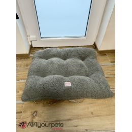 Matelas Ouatiné Surpiqué 6 Points - Haute qualité, finition « Teddy bouclé" - Couleur : Gris foncé - N