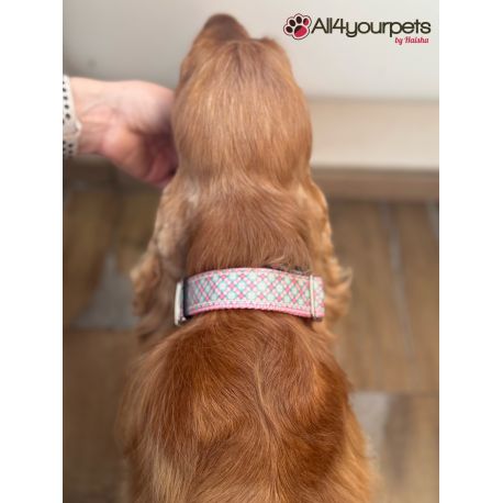 Handmade adjustable fabric collar, "Bow Tie" pattern 